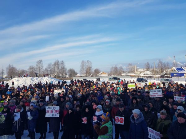 Против «мусорного беспредела». Хроника всероссийской акции
